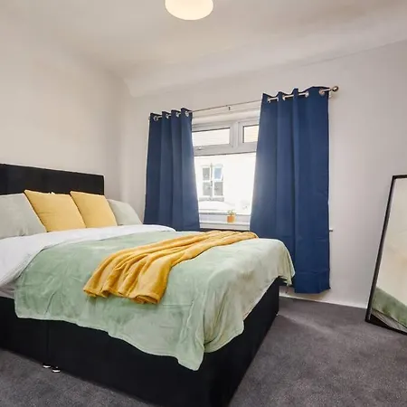 Comfortable House By The Coast Redcar
